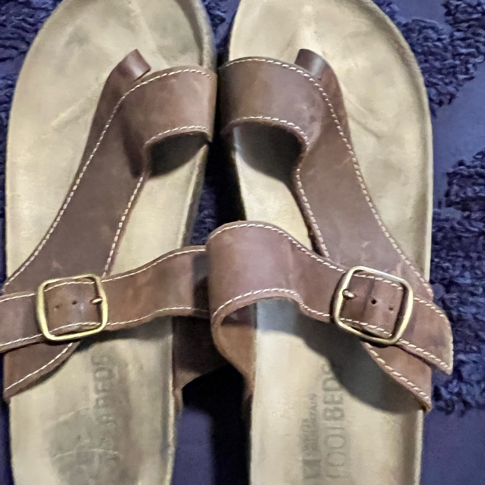 Brown Buckle Strap Leather Sandals
